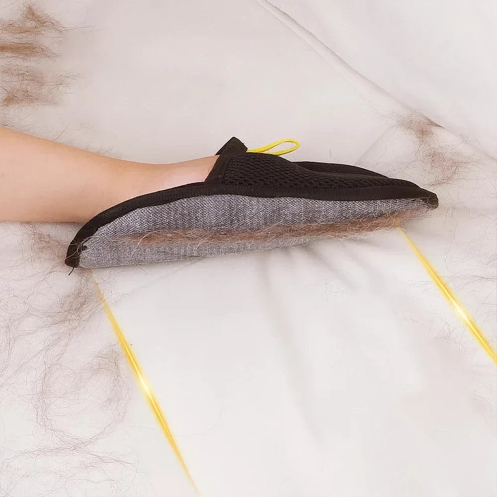 Bidirectional brush for pet electrostatic hair removal gloves